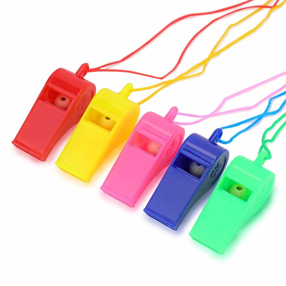 Silbatos de colores baratos de plático con cordon para niños